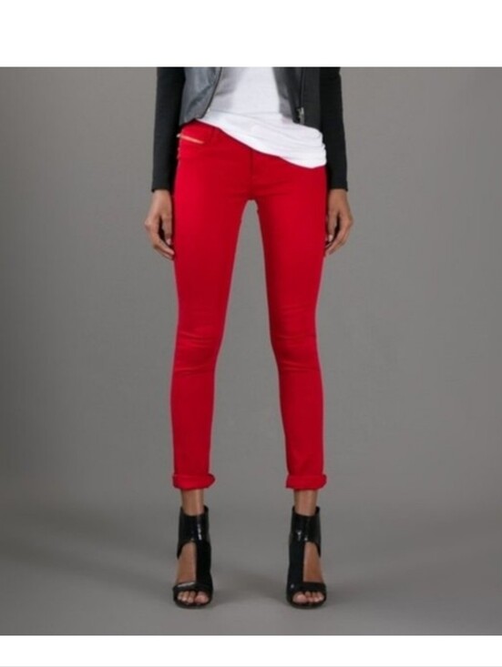 DL1961 Denim - DL 1961 Amanda Skinny Jean in Pout, Size 25, 30" Long